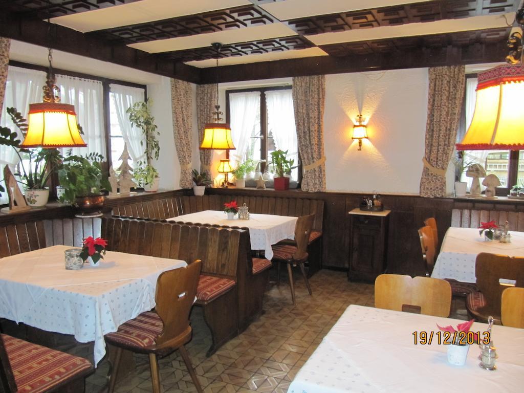 Gasthaus-Krone-Post سيمونسوالد المظهر الخارجي الصورة